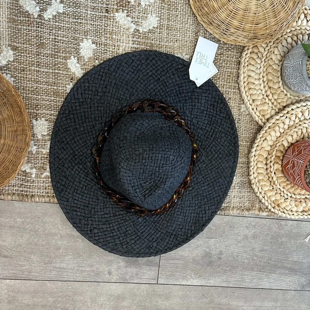 New Time & Tru Women’s Black Woven Straw Fedora Hat with Brown Accent